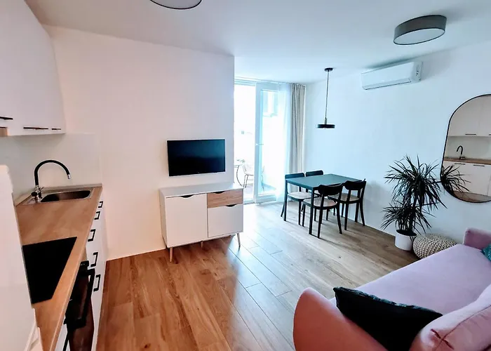 Апартаменти St3 *